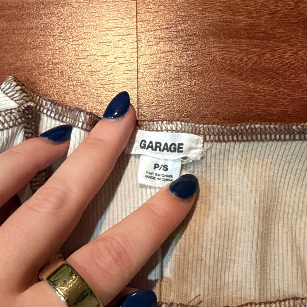 garage size small tan halter neck tank top with brown stitching - Picture 3 of 3